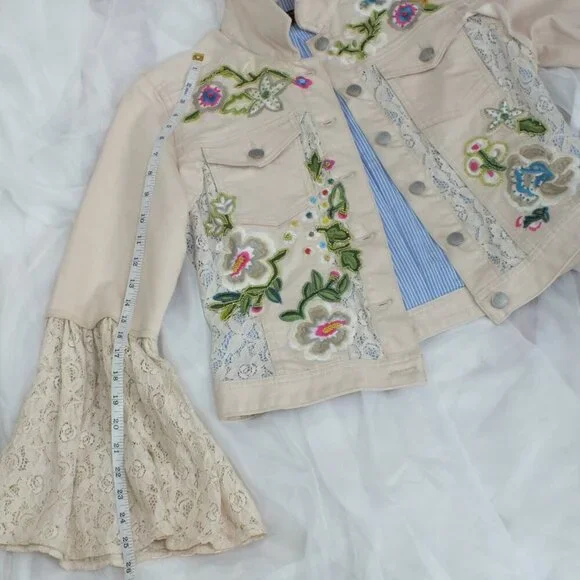 Vintage Boston Proper Small Beaded Floral Embroidered Denim Jacket Lace Cuffs - Picture 14 of 15